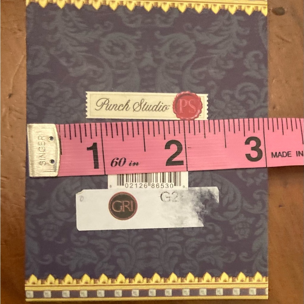 Note pad with R initial stone, medieval pattern gold black - Picture 8 of 8